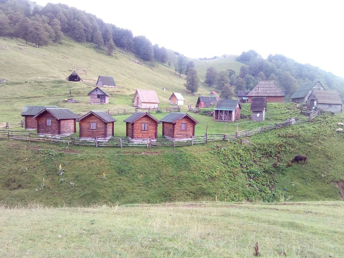 Загородные дома Eco Village Goles Колашин-5