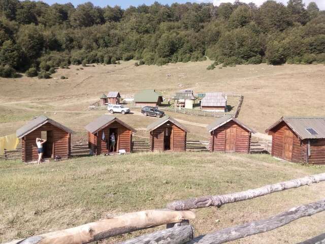 Загородные дома Eco Village Goles Колашин-20